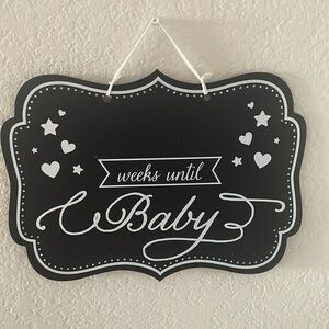 Baby countdown sign